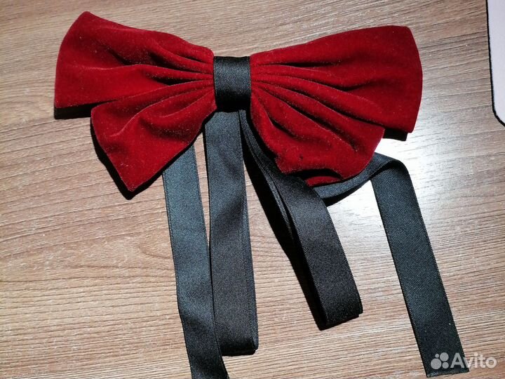 Бант на волосы