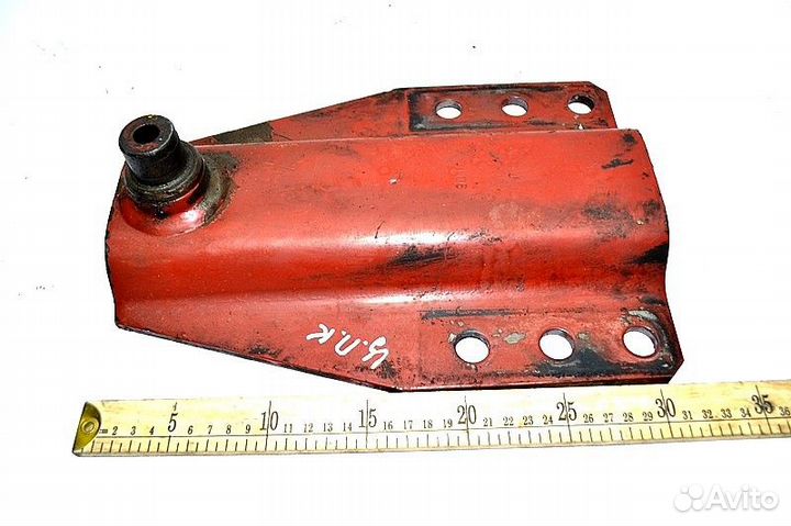 Кронштейн цилиндра подъёма кабины iveco EuroStar