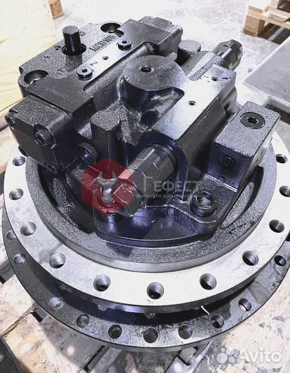 Бортовой редуктор Doosan DX300LCA