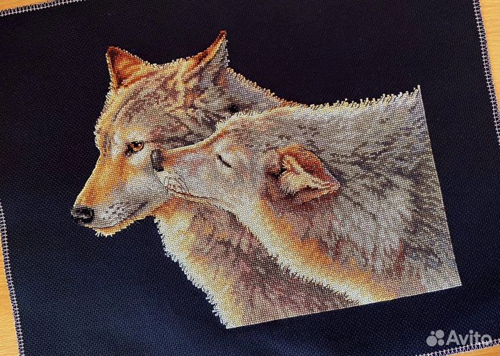 Картина вышитая крестом ручная работа