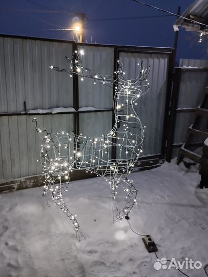 Световая фигура оленя