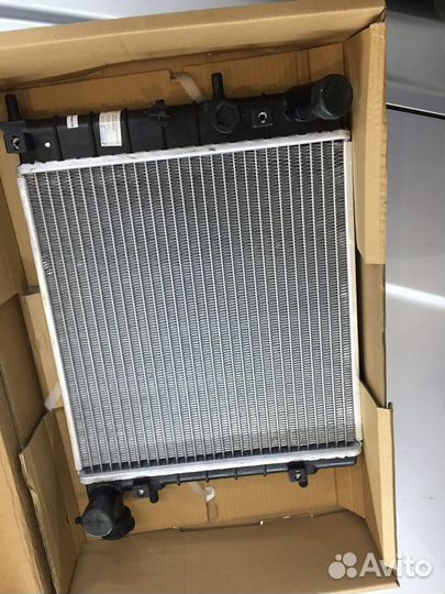 Радиатор охлаждения ford Focus/C-Max/Mondeo/Galaxy