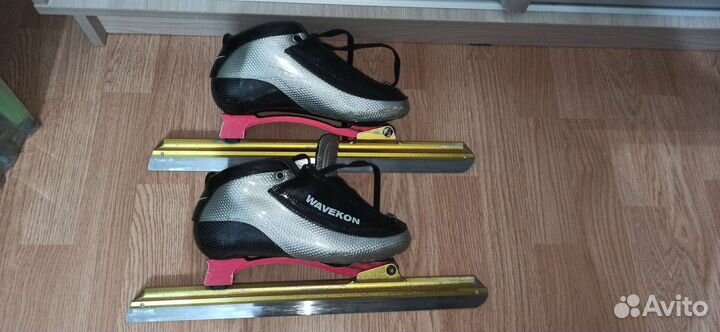 Конькобежные коньки