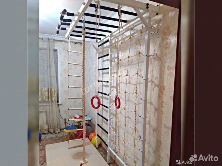 Шведская стенка - Рукоход, брусья, скамья, лазанка