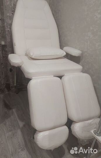 Педикюрное кресло новое