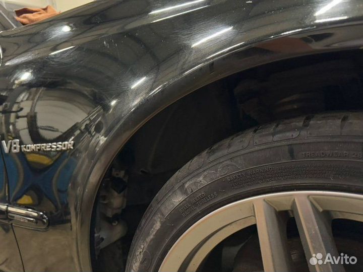 Крыло переднее правое Mercedes-Benz E-Class W211