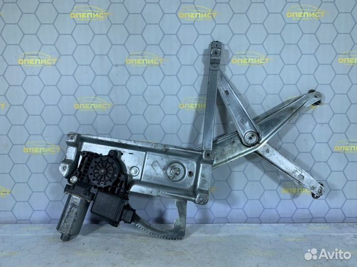 Стеклоподъемник передний правый Opel Vectra B 1996