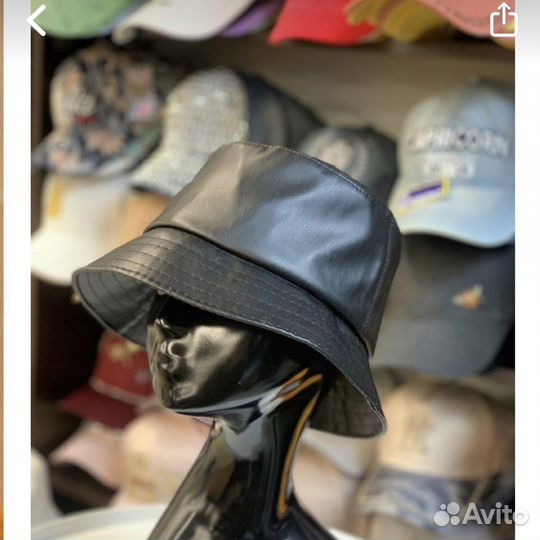Панама из экокожи,красивая,удобная.Новая