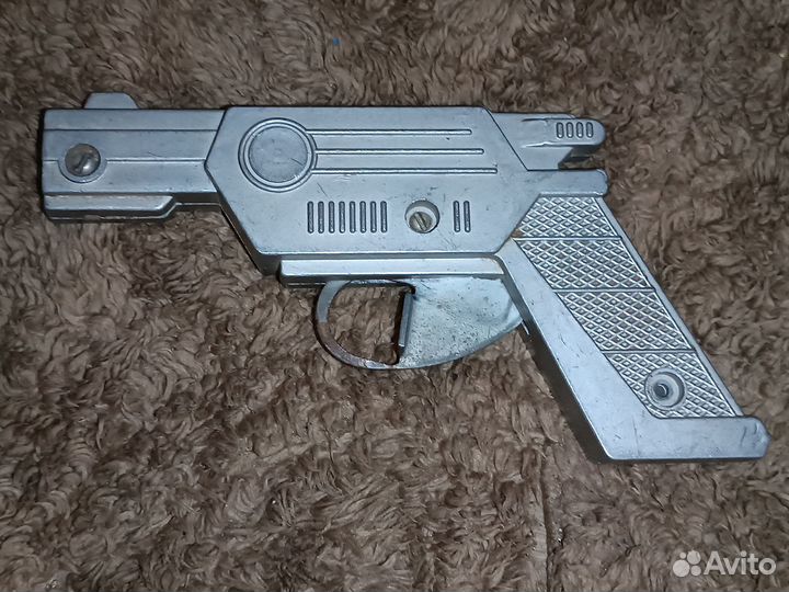 Игрушка пистолет детство Советский Союз