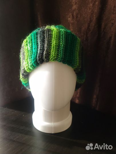 Шапка женская вязаная ручная работа