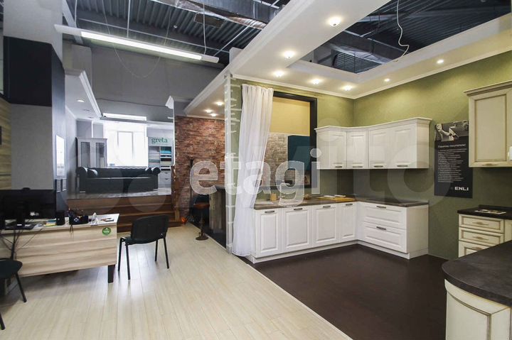 Продам торговое помещение, 162.5 м²