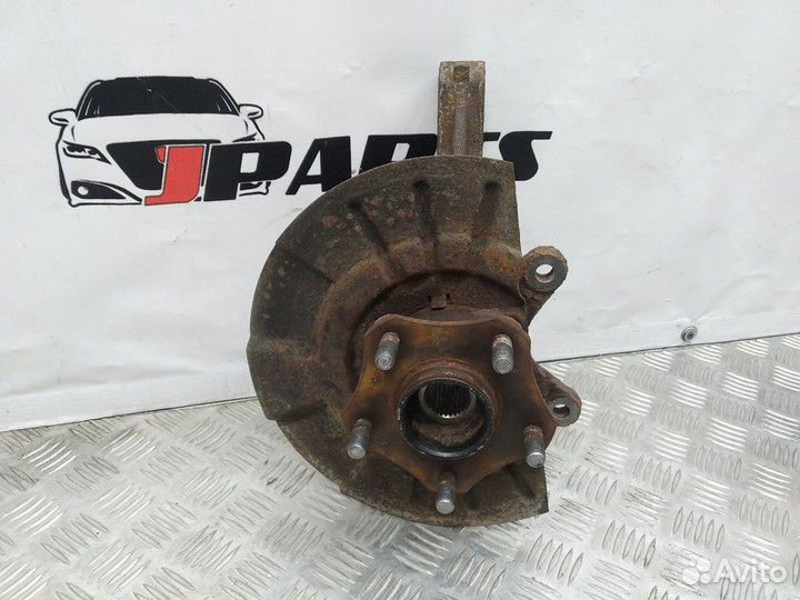 Кулак поворотный передний Suzuki Grand Vitara