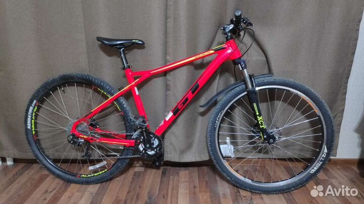 Велосипед GT avalanche 29 sport