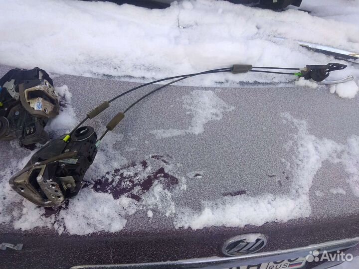 Камри 40 замок дверной