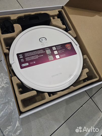Робот пылесос polaris