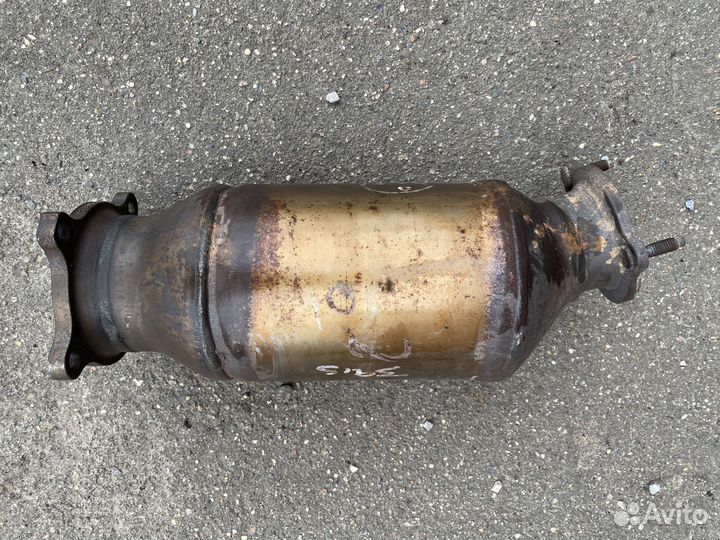 Катализатор от А6 С7 рест. (8k0131701BH)