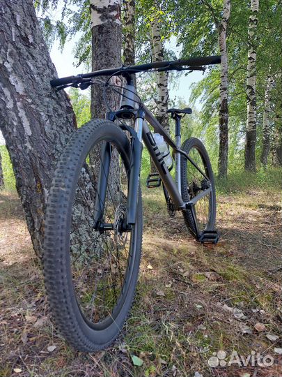 Горный кросс-кантрийный велосипед BMC