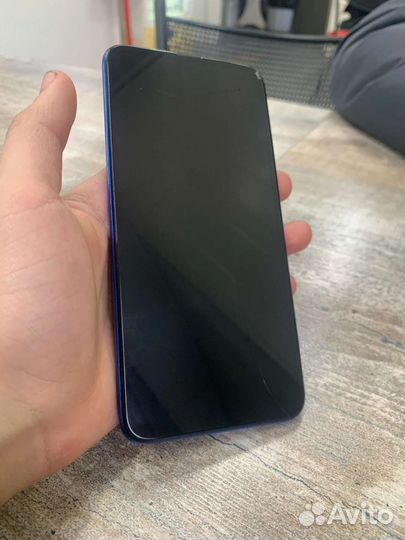 Телефон Huawei