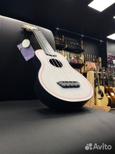 Авторская укулеле сопрано Flight Tus Marty (Новая)