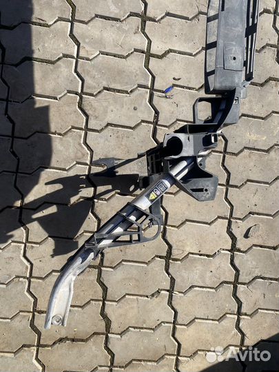 Поперечина передняя A2466200234