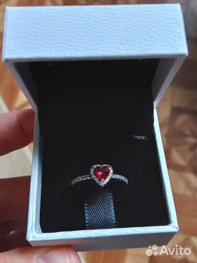 Кольцо Пандора сердце
