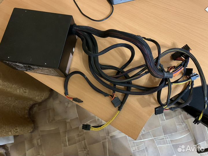 Блок питания на 550w