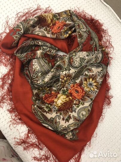 Павловопасадский платок 125*125