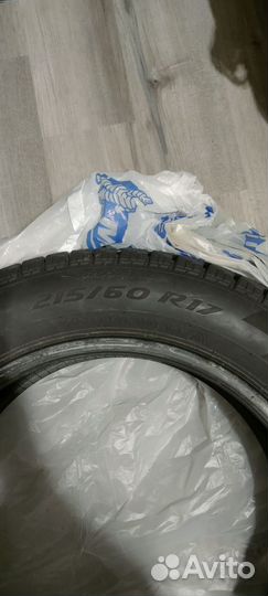 Pirelli Ice Zero FR 215/60 R17 100