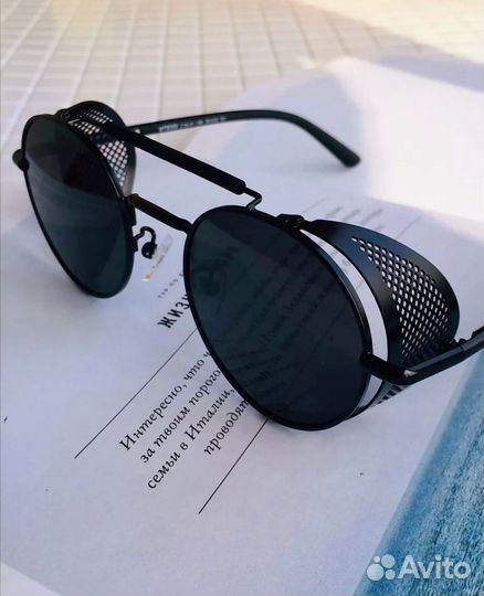 Солнцезащитные очки