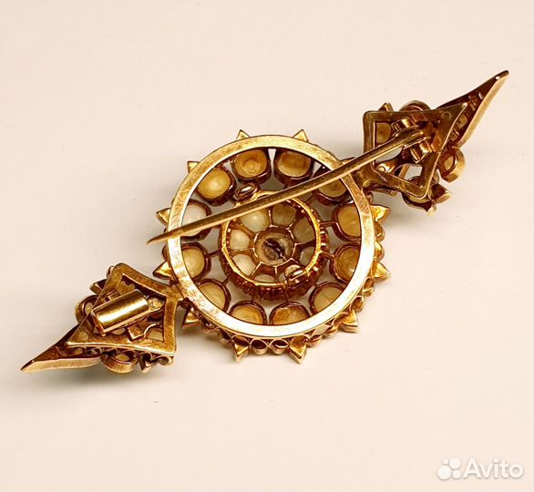 Антикварная золотая брошь с жемчугом и алмазами
