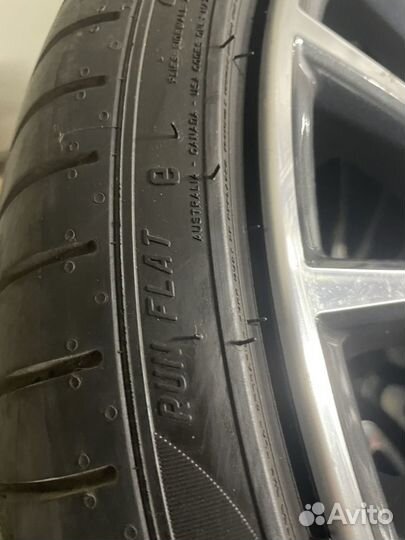 Pirelli P Zero 275/30 R21 96Y