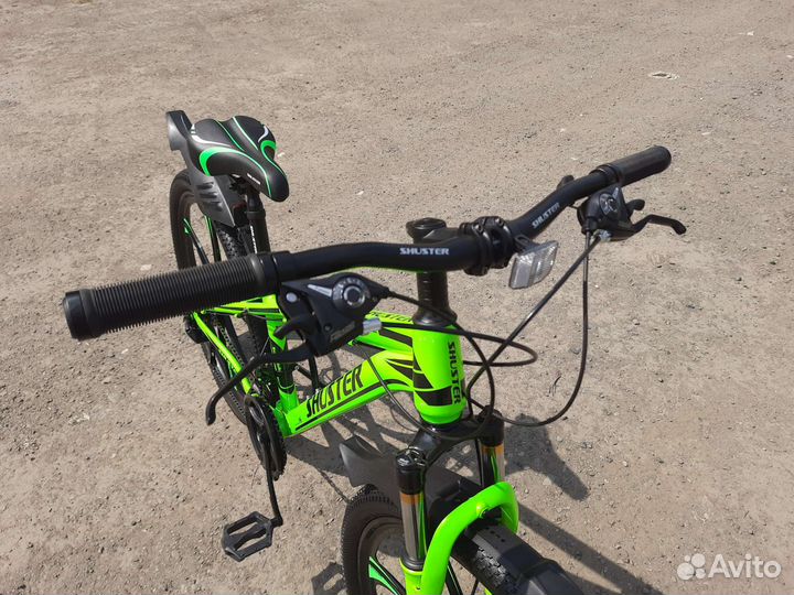 Велосипед новый на литых дисках 24 и 26 дюймов