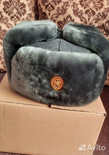 Мужская шапка