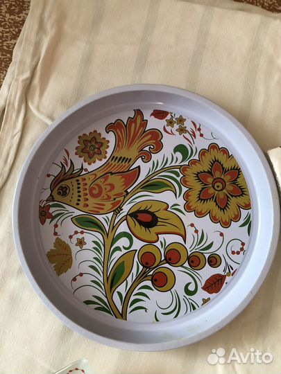 Набор тарелок, поднос, салфетки пасха