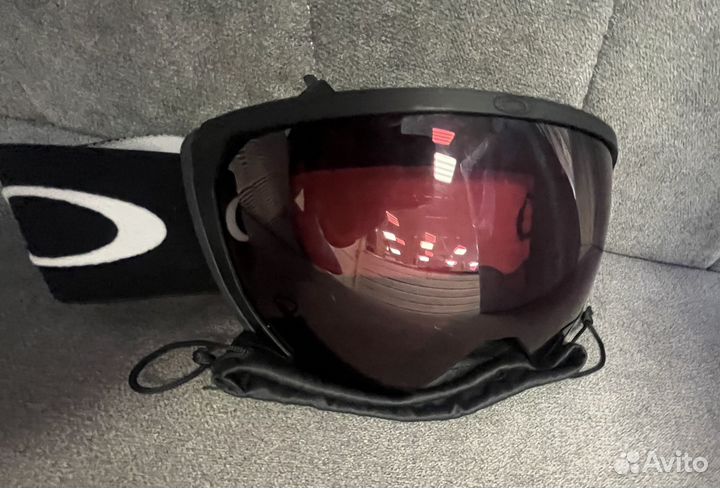 Горнолыжные очки oakley