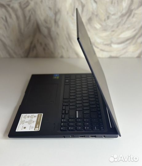 Новый Asus VivoBook RTX 4050/i5-13/2K/144Гц/16/512