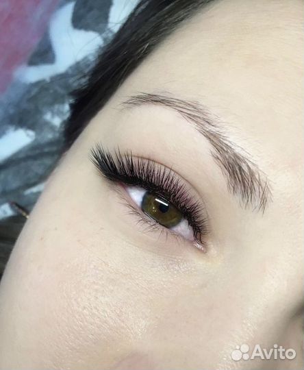 Наращивание ресниц, долговременная укладка бровей