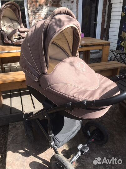 Коляска Zippi Tutis Pia (3 в 1)