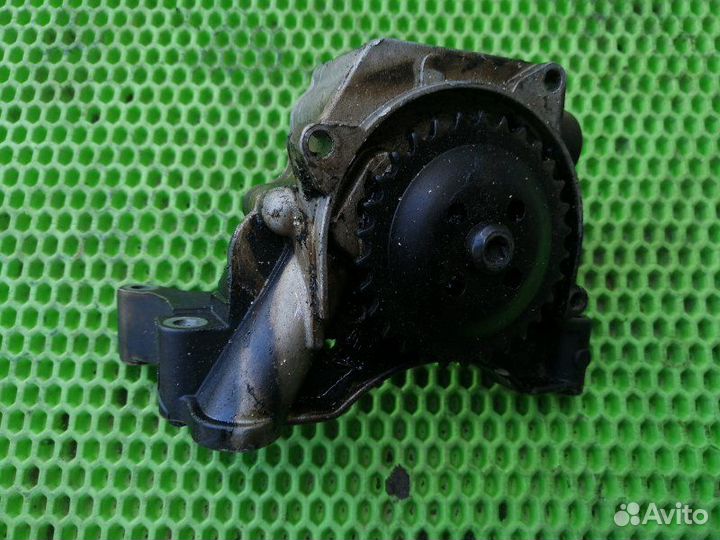 Маслонасос Volkswagen Polo cfna 2012