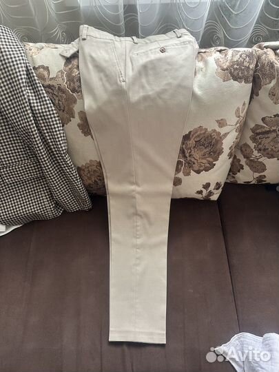 Мужской костюм тройка 46