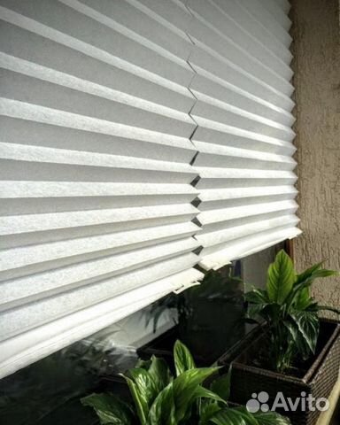 Жалюзи белые Икеа шоттис