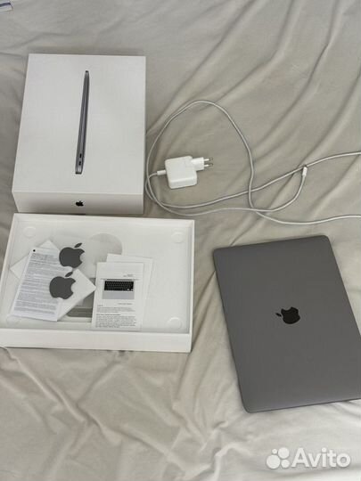 Macbook air m1 8gb 256ssd