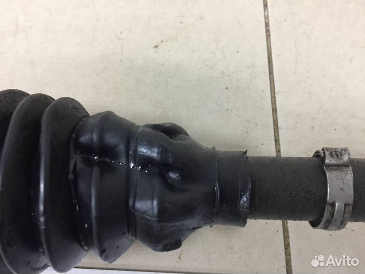 Б/У Полуось передняя левая 391017275R nissan