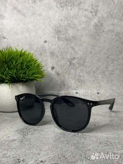 Солнцезащитные очки ray ban ferrari