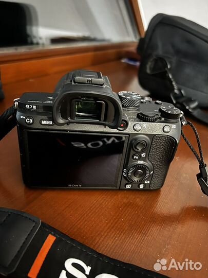 Фотоаппарат Sony Alpha 7 (III)