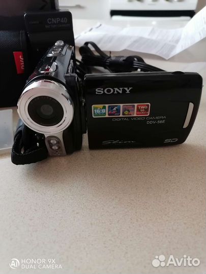 Цифровая видеокамера sony (Малайзия)