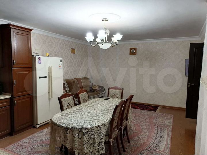 Дом 200 м² на участке 2 сот.