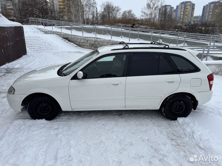 Mazda Familia S-Wagon 1.5 AT, 1998, 240 700 км