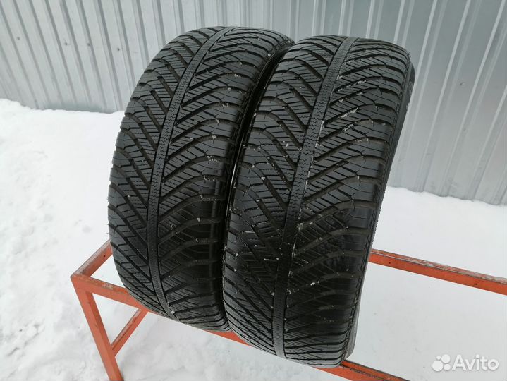 Goodyear Vector 4Seasons 225/55 R17 V
