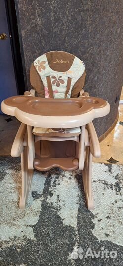 Продам детский стульчик-трансформер Jetem Magic